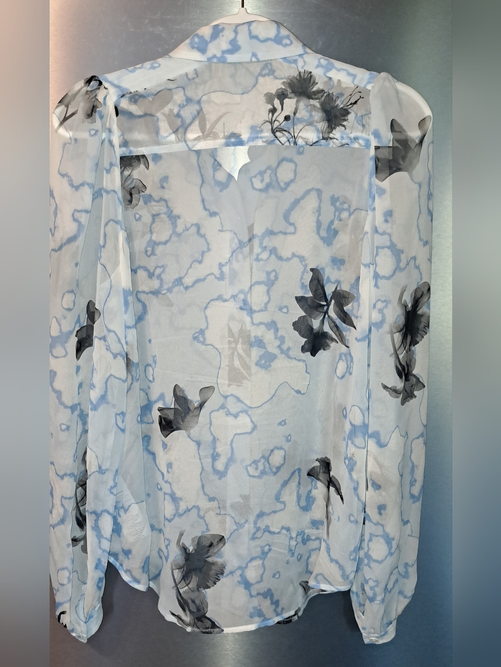 Equipment Femme XS Silk Blue  Abstract Print Long Sleeve Blouse Top  Sheer - Picture 10 of 12